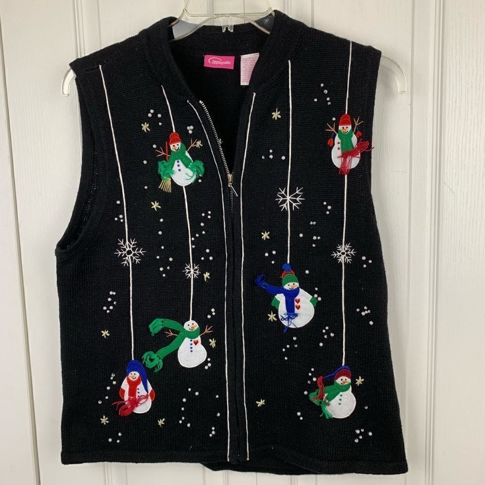 Pappagallo Embroidered Holiday Sweater vest‎